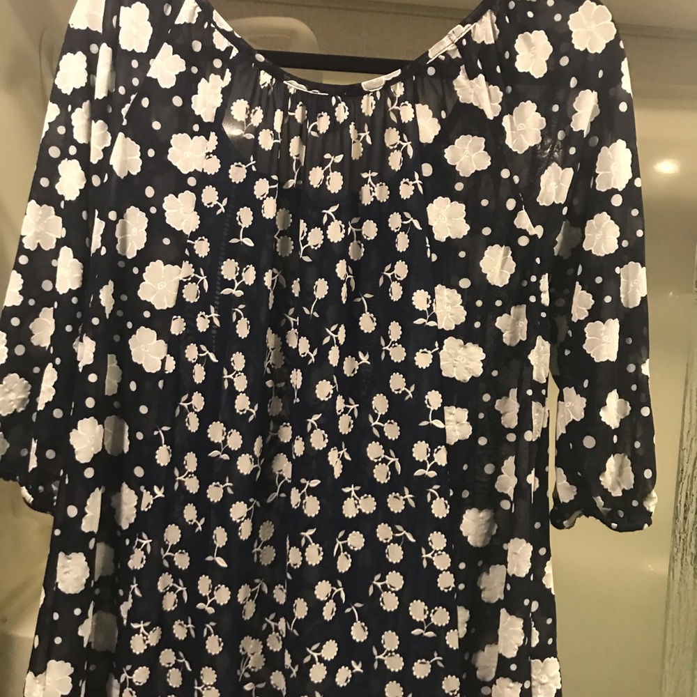 **3 for $22** Navy & White Boho Chic Blouse
